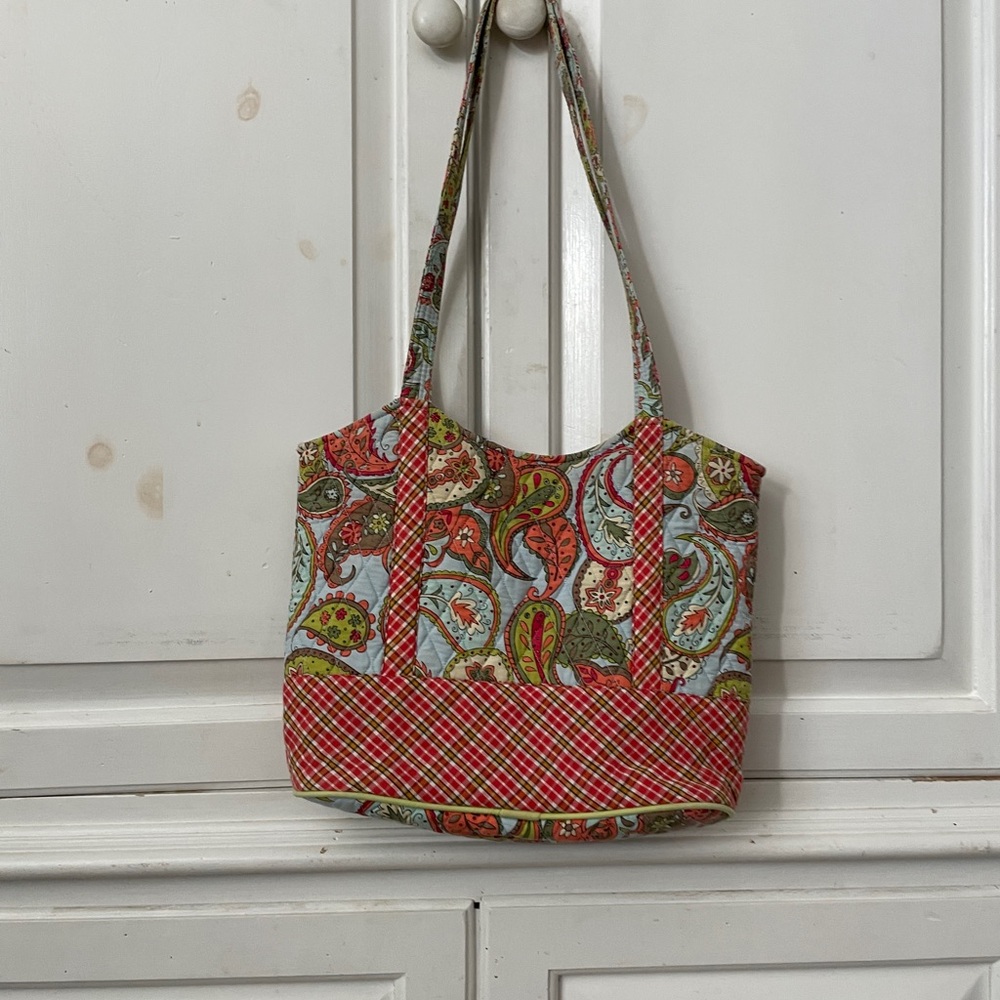 Peach and blue paisley floral print quilted purse with pocket insert zipper